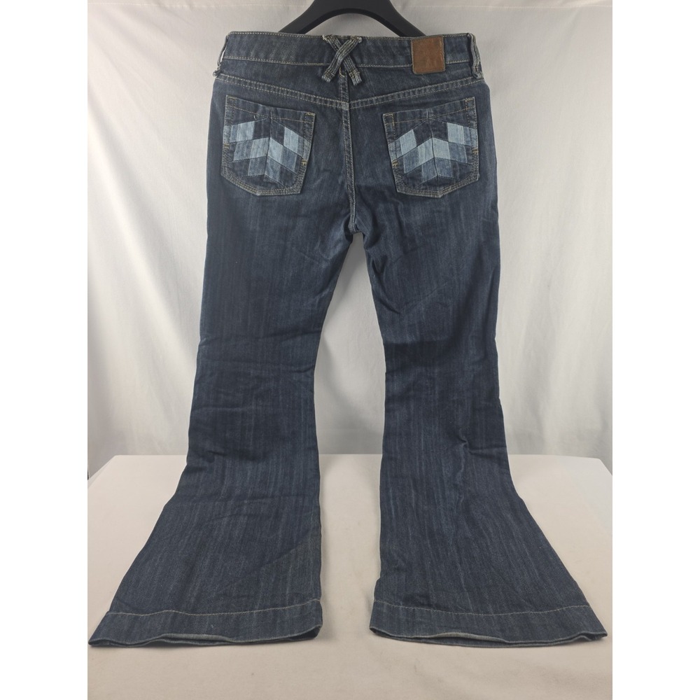 BCBG Blue Jeans 27 Quilted Patchwork Pocket Mixed Denim Shades Wide Leg NEW $110
